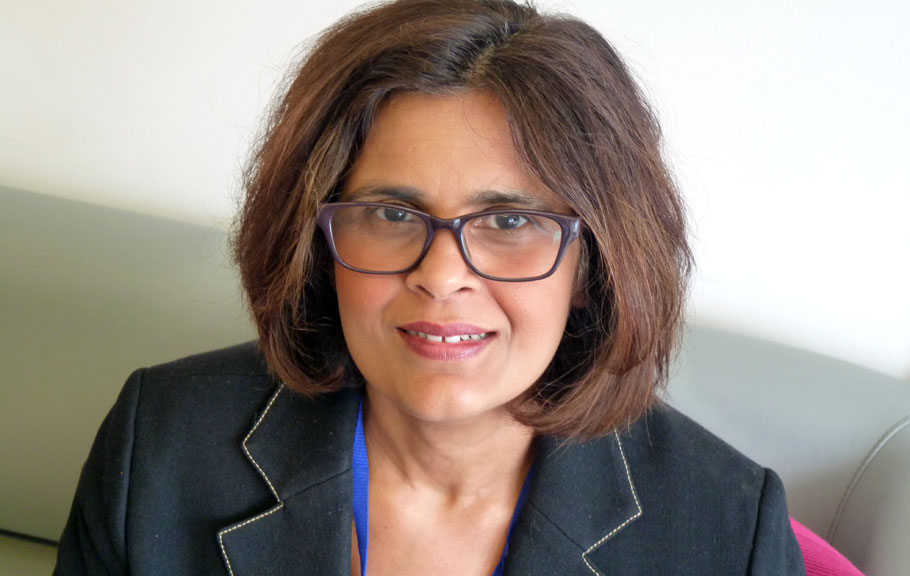 consultant gynaecologist, and thermiva provider, poonam pradhan